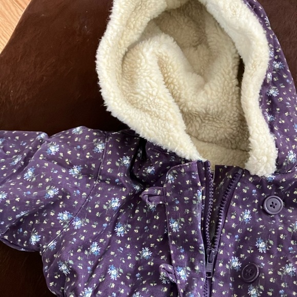 Baby Gap Floral flowers Footies One Piece with Hood - Picture 3 of 7